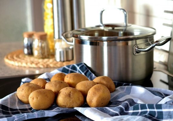 Kitchen Pan - Downsizing Full Time RVing